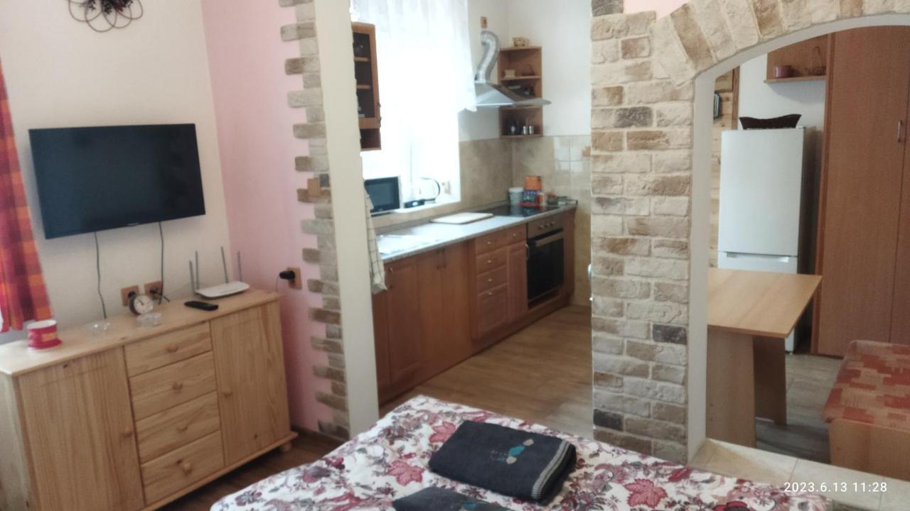 Apartmany Pod Baruncinou Skolou Ческа-Скалице Экстерьер фото